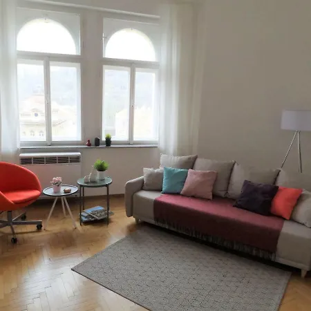 Old Square Apartment Prague